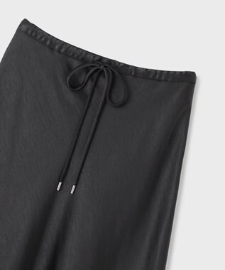 GRACE CONTINENTAL サテンストレッチイージースカート ブラック