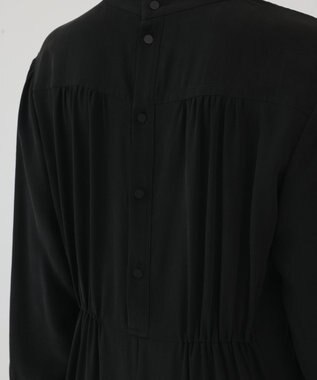 GRACE CONTINENTAL シルクデシンドレープワンピース ブラック