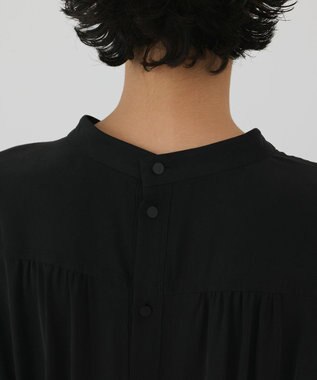 GRACE CONTINENTAL シルクデシンドレープワンピース ブラック