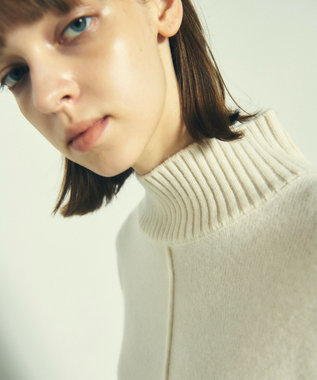 GRACE CONTINENTAL メリノウールニットトップ ホワイト