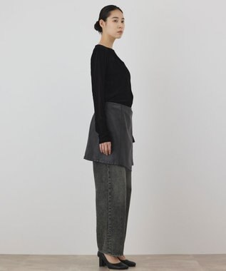 GRACE CONTINENTAL フェイクレザーラップスカート ブラック