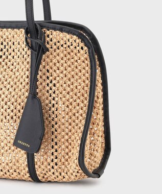 GRACE CONTINENTAL ORSETTOスクエアーバッグ ブラック