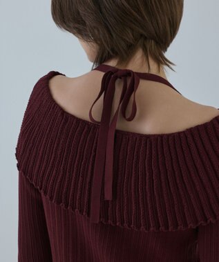 GRACE CONTINENTAL アイレットフレアニットトップ ボルドー