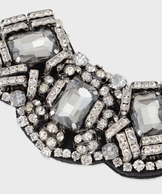 GRACE CONTINENTAL ビジューカーブブローチ ブラック