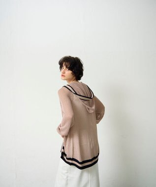 GRACE CONTINENTAL メッシュラインニットフーディ ベージュ