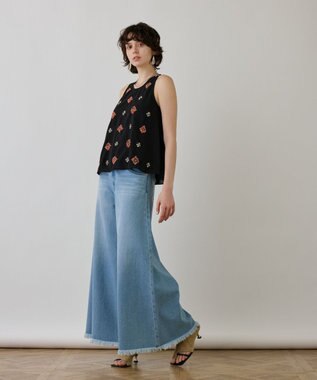 GRACE CONTINENTAL ビジューノースリーブトップ ブラック