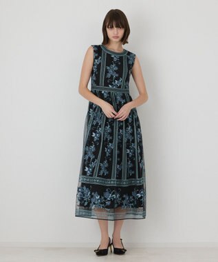 GRACE CONTINENTAL 【イベント店舗・ONLINE STORE先行アイテム】フラワーライン刺繍ドレス