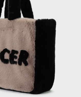 グレースコンチネンタルリアルファースクエアバッグ【最終値下げ新品タグ付き希少 グレースコンチネンタルリアルファースクエアバッグ【最終値下げ