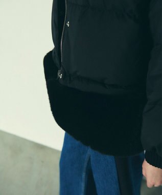 GRACE CONTINENTAL ヘムファーショートダウンジャケット ブラック