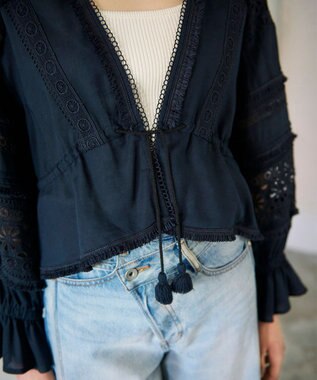 GRACE CONTINENTAL レースパッチブラウス ネイビー