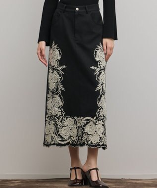 GRACE CONTINENTAL エンブロイダリータイトスカート ブラック