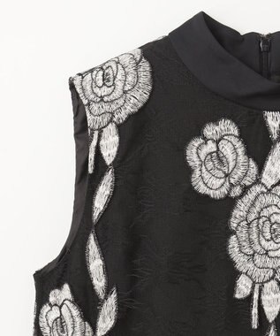 GRACE CONTINENTAL ハイネック刺繍ワンピース ブラック