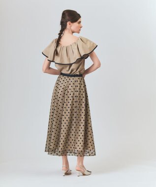 GRACE CONTINENTAL ドットembチュールスカート ベージュ