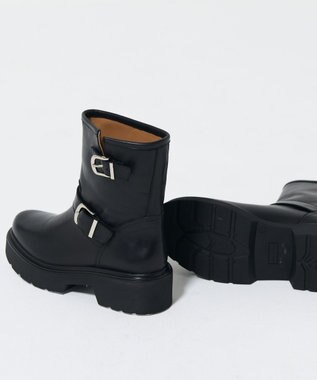 GRACE CONTINENTAL ANGERO　BERVICATO ベルトショートブーツ ブラック