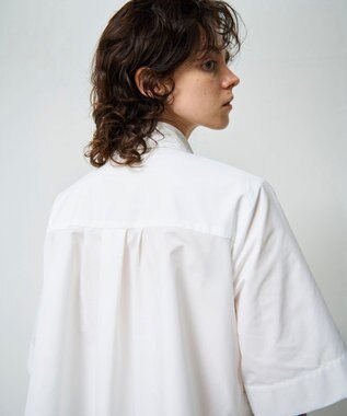 GRACE CONTINENTAL ケミカルフラワードレスシャツ ホワイト