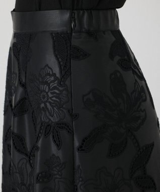 GRACE CONTINENTAL 【イベント店舗・ONLINE STORE先行アイテム】カットワークスカート ブラック