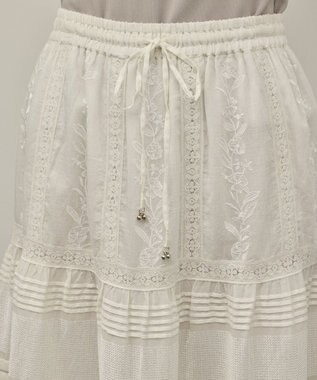 GRACE CONTINENTAL ピンタックティアードスカート ホワイト