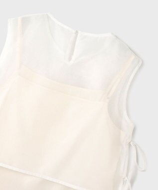 GRACE CONTINENTAL メッシュフラワートップ ホワイト