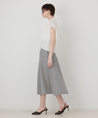 GRACE CONTINENTAL ストライプスカート ネイビー