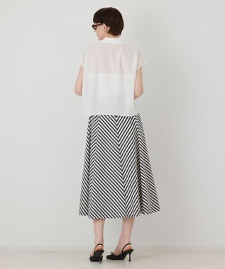 GRACE CONTINENTAL ストライプスカート ネイビー