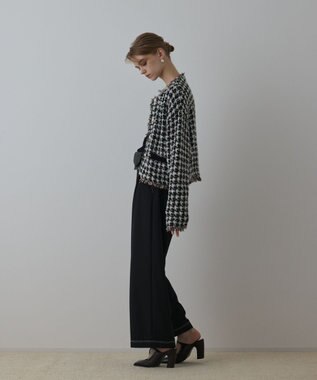 GRACE CONTINENTAL タックカーブパンツ ブラック