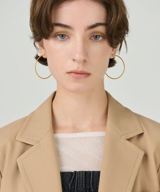 GRACE CONTINENTAL ラインデザインフープピアス ゴールド