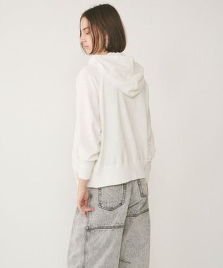 GRACE CONTINENTAL スパンコールニットパーカー ホワイト