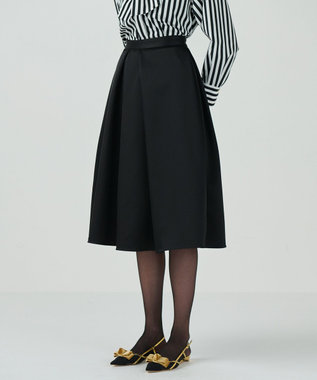 GRACE CONTINENTAL ボリュームサテンタックスカート ブラック