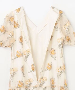 GRACE CONTINENTAL レトロフラワー刺繍ワンピース キナリ