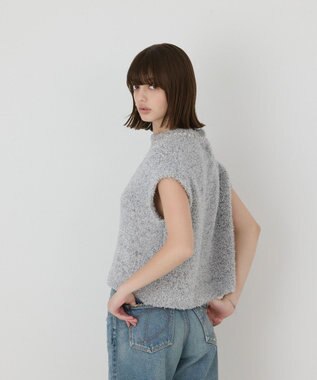 GRACE CONTINENTAL 【イベント店舗・ONLINE STORE先行アイテム】グリッターニットトップ シルバー