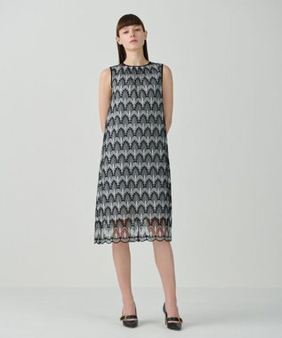 GRACE CONTINENTAL シャイニーリーフembドレス