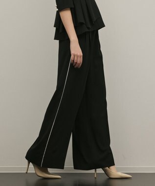 GRACE CONTINENTAL トリアセタックワイドパンツ