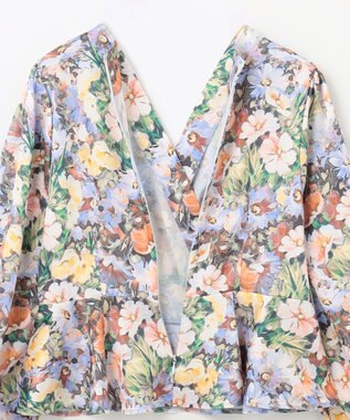 GRACE CONTINENTAL グラデフラワープリントトップ サックス