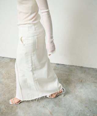 GRACE CONTINENTAL デニムタイトロングスカート ホワイト