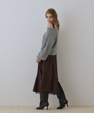 GRACE CONTINENTAL サテンレースニットワンピース グレー