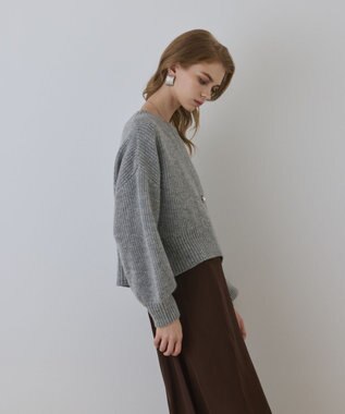 GRACE CONTINENTAL サテンレースニットワンピース グレー