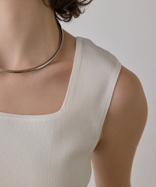 GRACE CONTINENTAL ブライトニットノースリーブ ホワイト