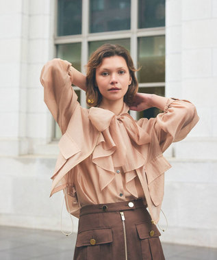 GRACE CONTINENTAL シアーボウタイノースリーブ ベージュ