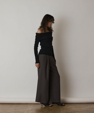 GRACE CONTINENTAL オフショルリブニットトップ ブラック