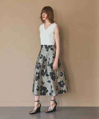 GRACE CONTINENTAL ドットボタニカルジャガードドレス ホワイト