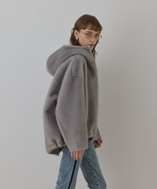 GRACE CONTINENTAL フェイクミンクフードジャケット ライトグレー