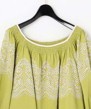 ステッチギャザートップ / GRACE CONTINENTAL | GRACE CONTINENTAL