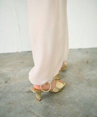 GRACE CONTINENTAL バックサテンカーゴパンツ キナリ