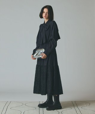 GRACE CONTINENTAL ボウタイシアーシャツ ブラック