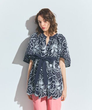 GRACE CONTINENTAL ボタニカルカットワークトップ