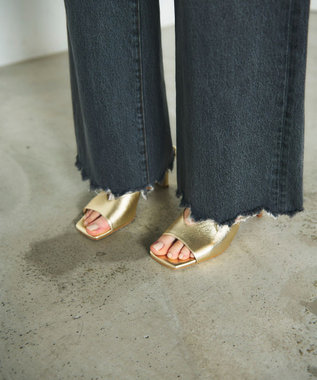 GRACE CONTINENTAL ルーズフレアデニムパンツ ブラック