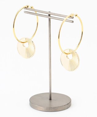 GRACE CONTINENTAL ラインコインフープイヤーカフ ゴールド