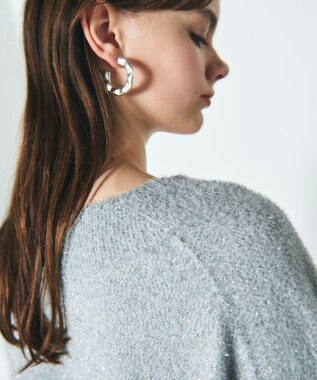 GRACE CONTINENTAL ラメVネックニットトップ シルバー