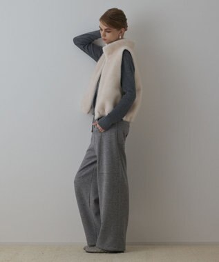 GRACE CONTINENTAL フェイクミンクベスト