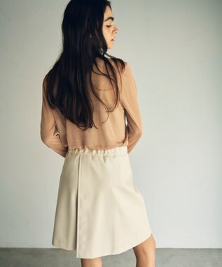 GRACE CONTINENTAL フェイクレザーミニスカート キナリ